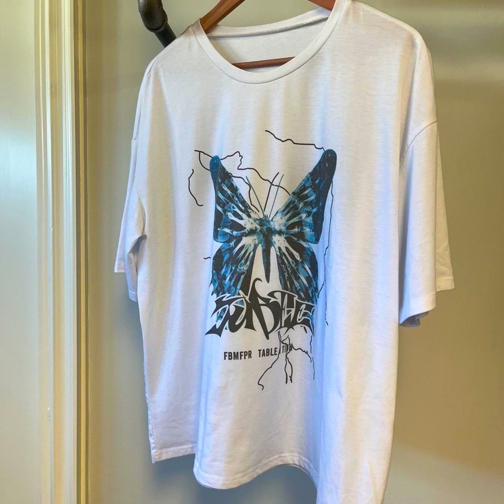 OVERSIZED GRUNGE TEE🦋☁️